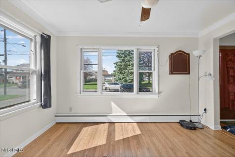2518 Van Dyke Avenue Rotterdam NY 12306