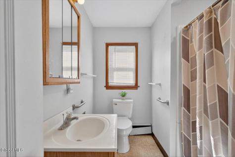 2518 Van Dyke Avenue Rotterdam NY 12306