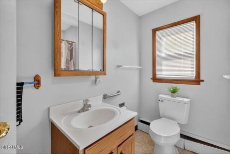 2518 Van Dyke Avenue Rotterdam NY 12306