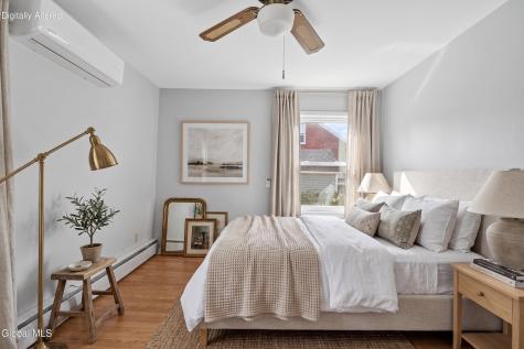 2518 Van Dyke Avenue Rotterdam NY 12306