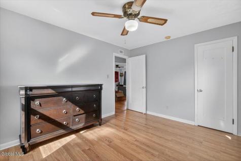 2518 Van Dyke Avenue Rotterdam NY 12306