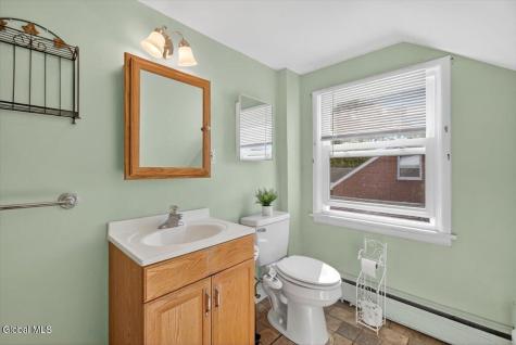 2518 Van Dyke Avenue Rotterdam NY 12306