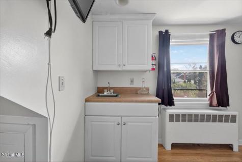 2518 Van Dyke Avenue Rotterdam NY 12306