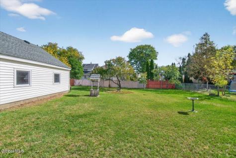 2518 Van Dyke Avenue Rotterdam NY 12306