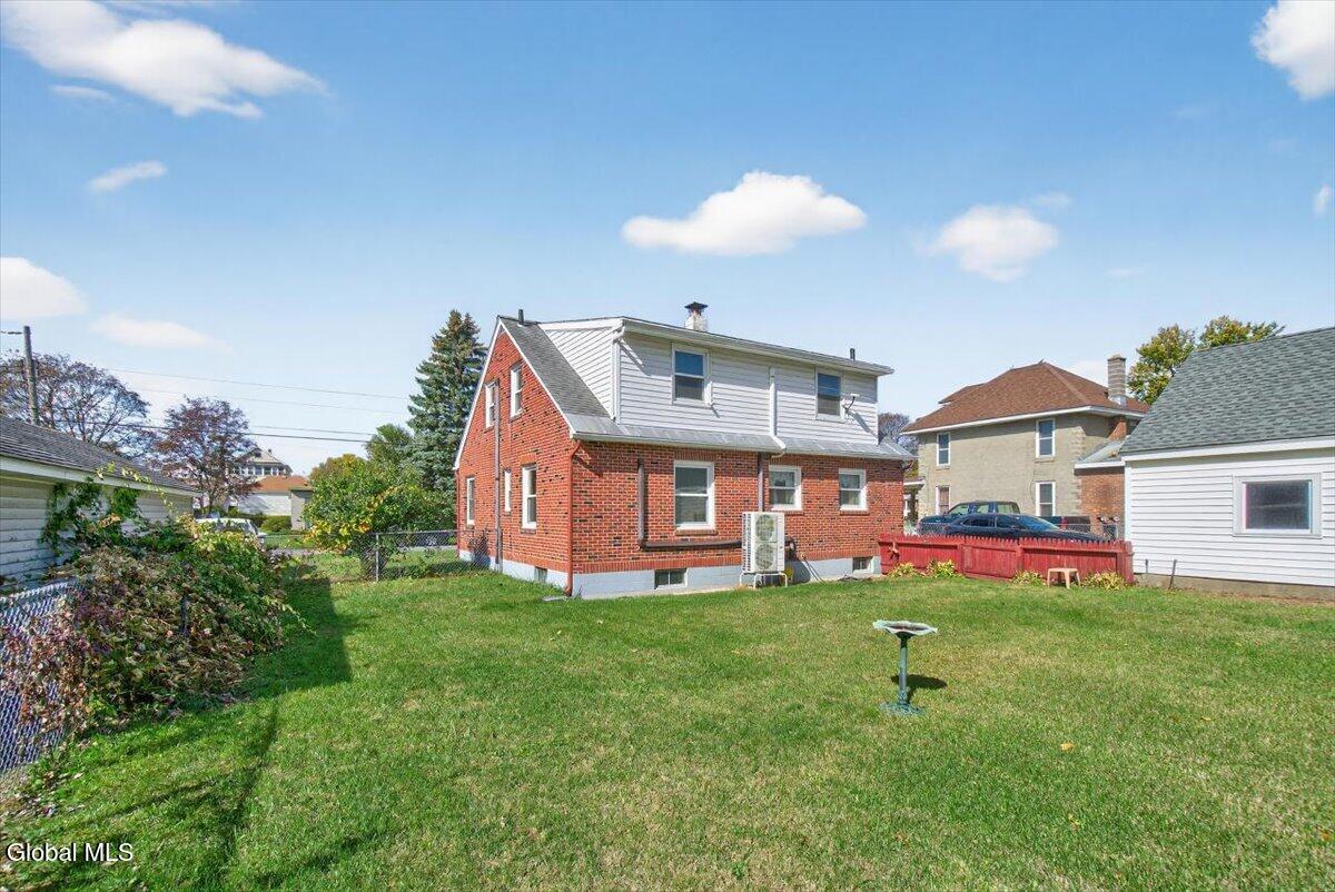 2518 Van Dyke Avenue Rotterdam NY 12306