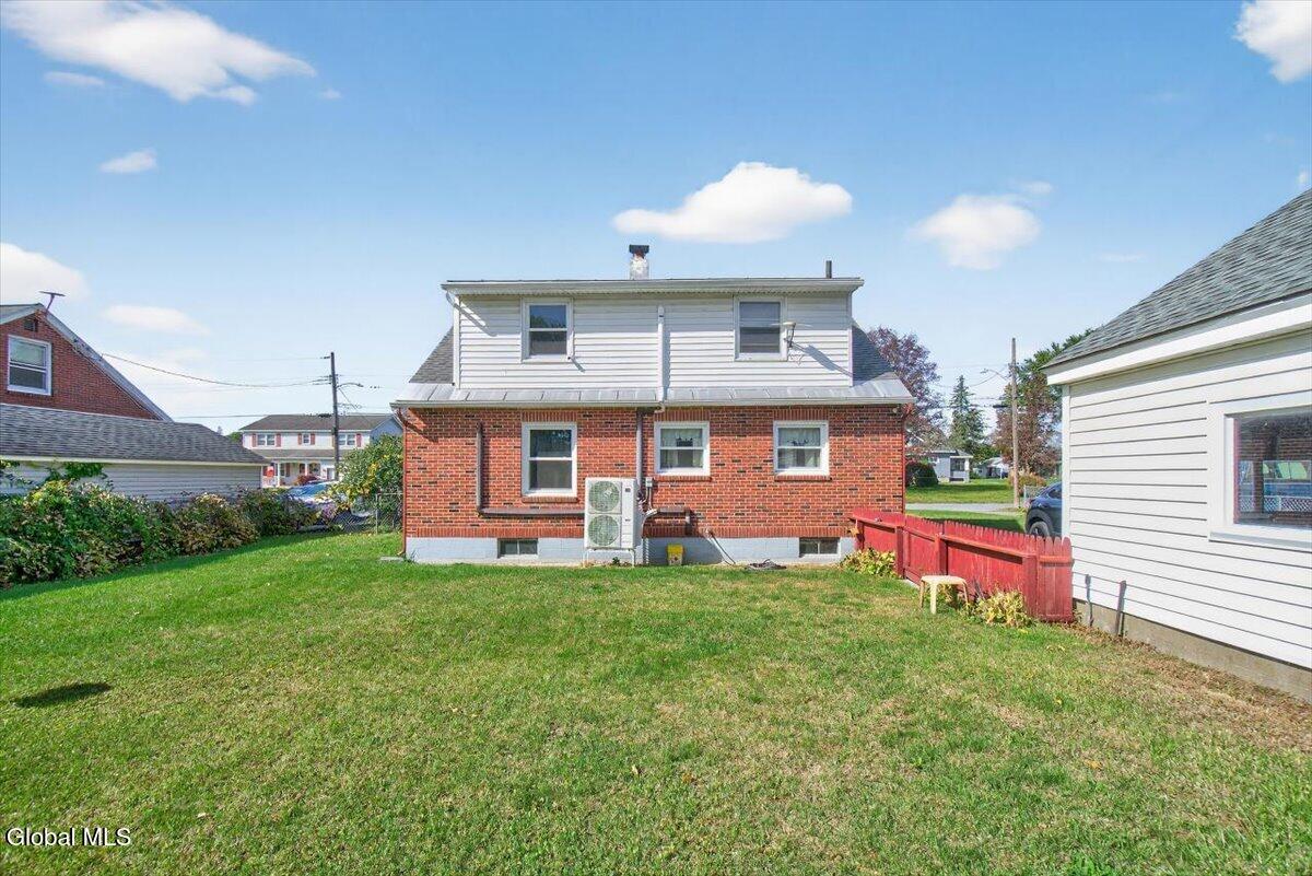 2518 Van Dyke Avenue Rotterdam NY 12306