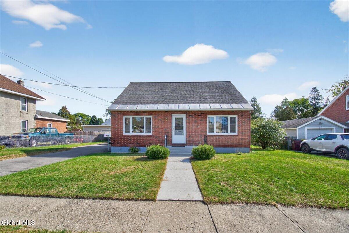 2518 Van Dyke Avenue Rotterdam NY 12306