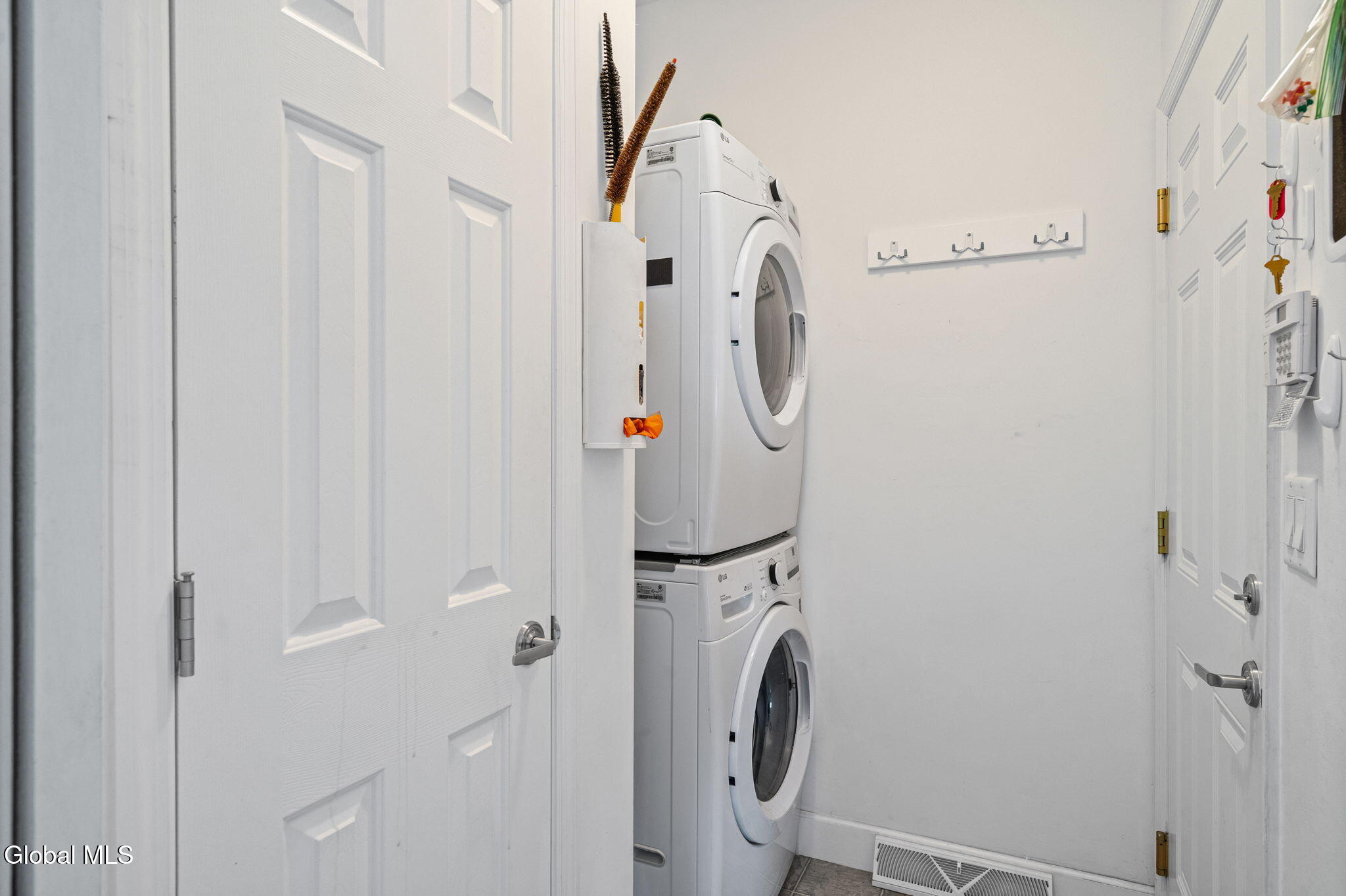 4 Camden Court Mechanicville NY 12118