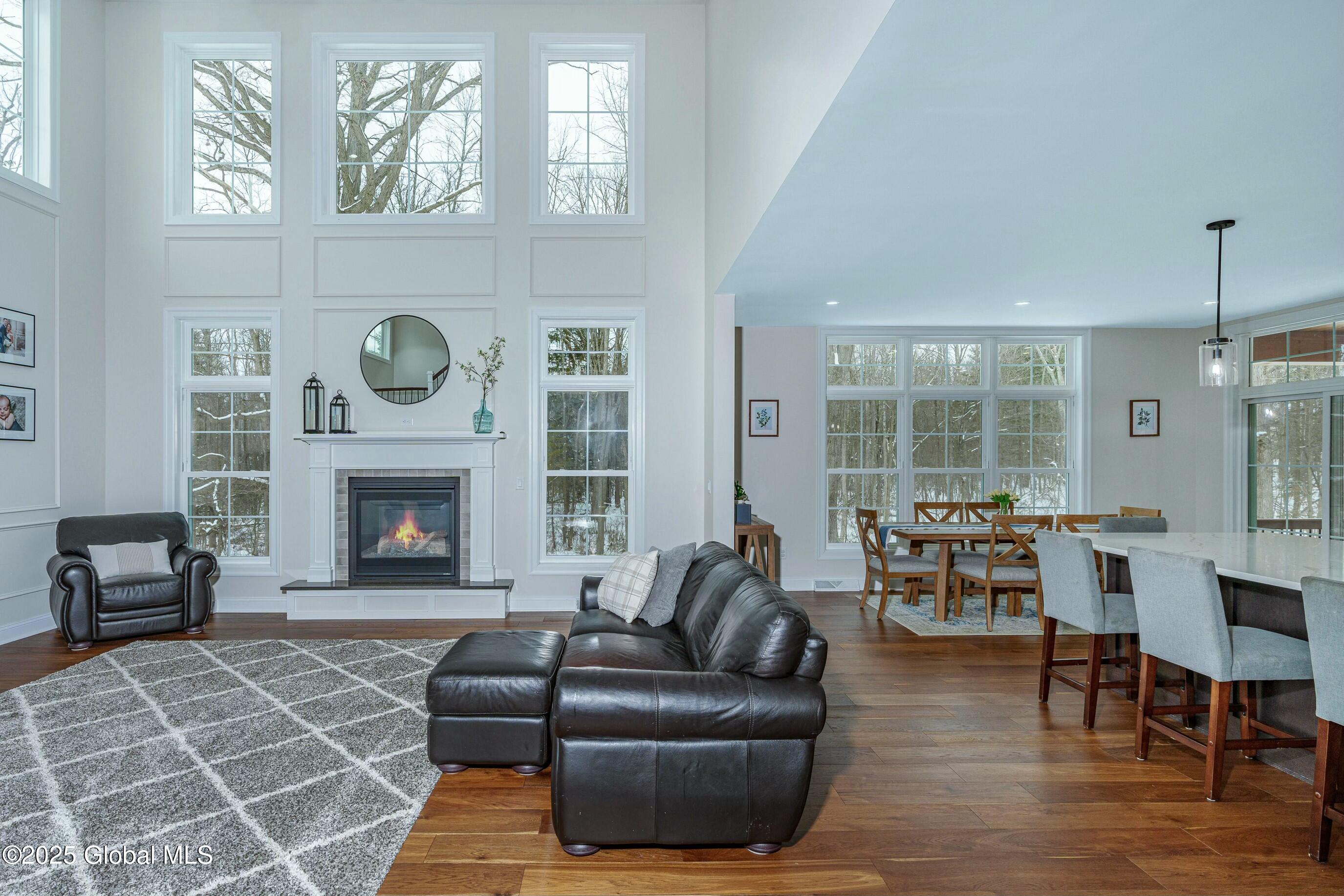 388 Valley Road Niskayuna NY 12309
