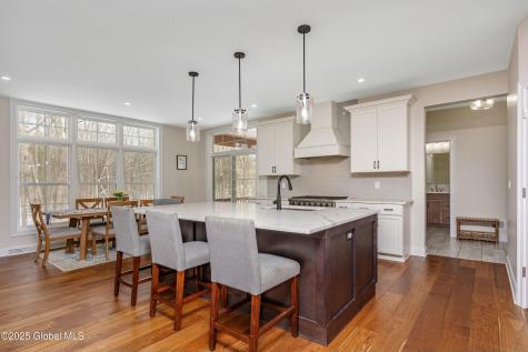 388 Vly Road Niskayuna NY 12309