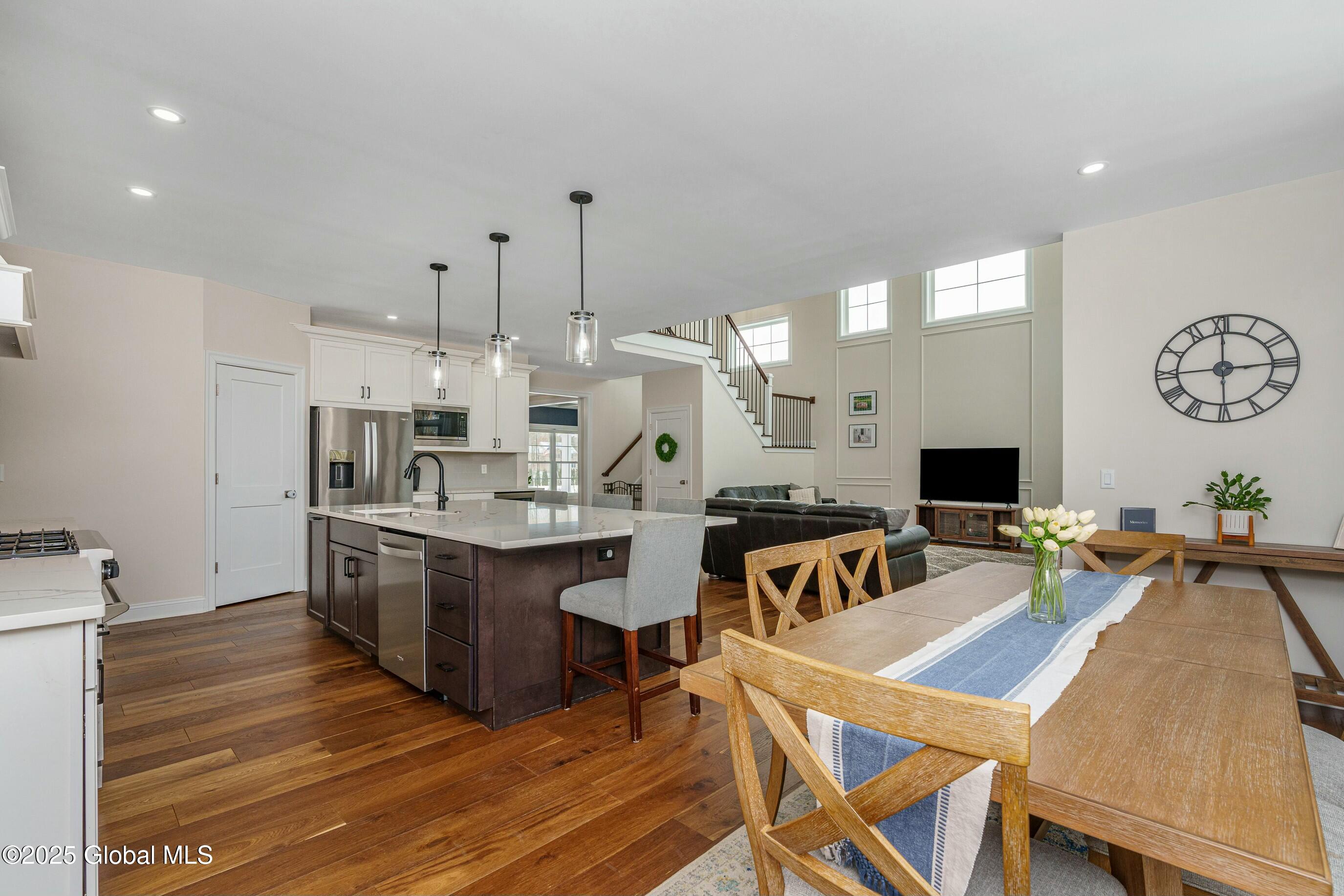 388 Valley Road Niskayuna NY 12309