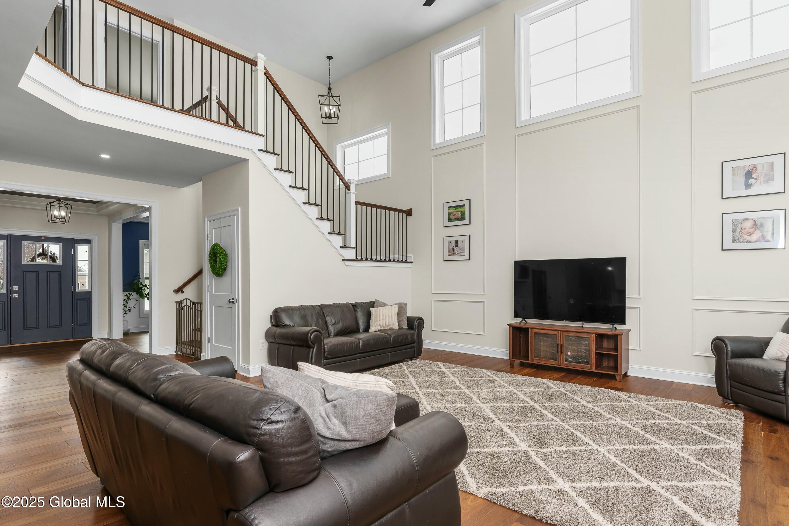 388 Valley Road Niskayuna NY 12309