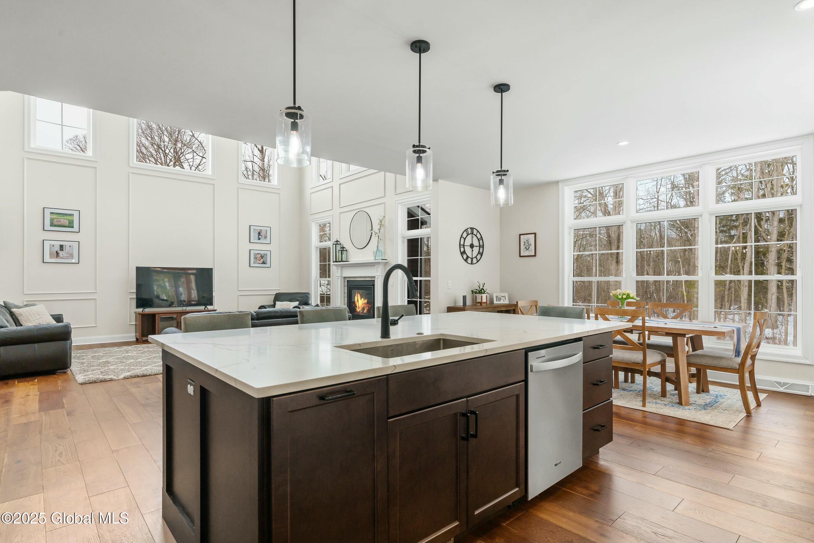 388 Valley Road Niskayuna NY 12309