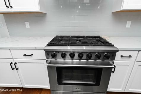 388 Vly Road Niskayuna NY 12309