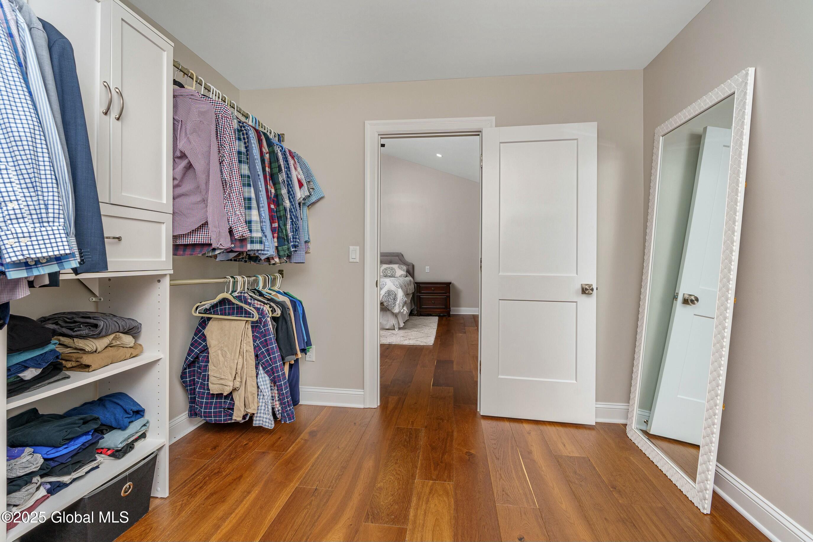 388 Valley Road Niskayuna NY 12309