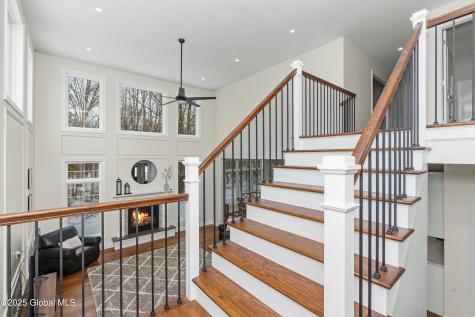 388 Vly Road Niskayuna NY 12309