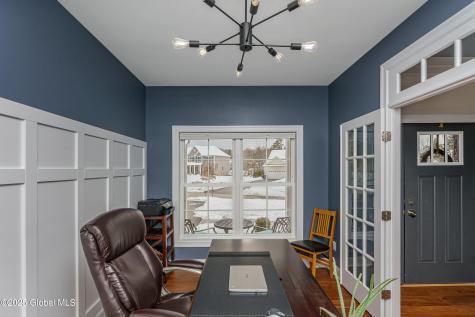 388 Vly Road Niskayuna NY 12309