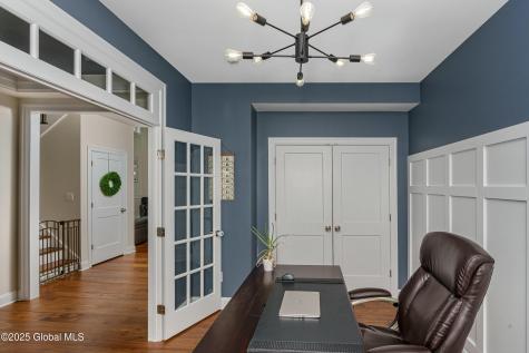 388 Vly Road Niskayuna NY 12309