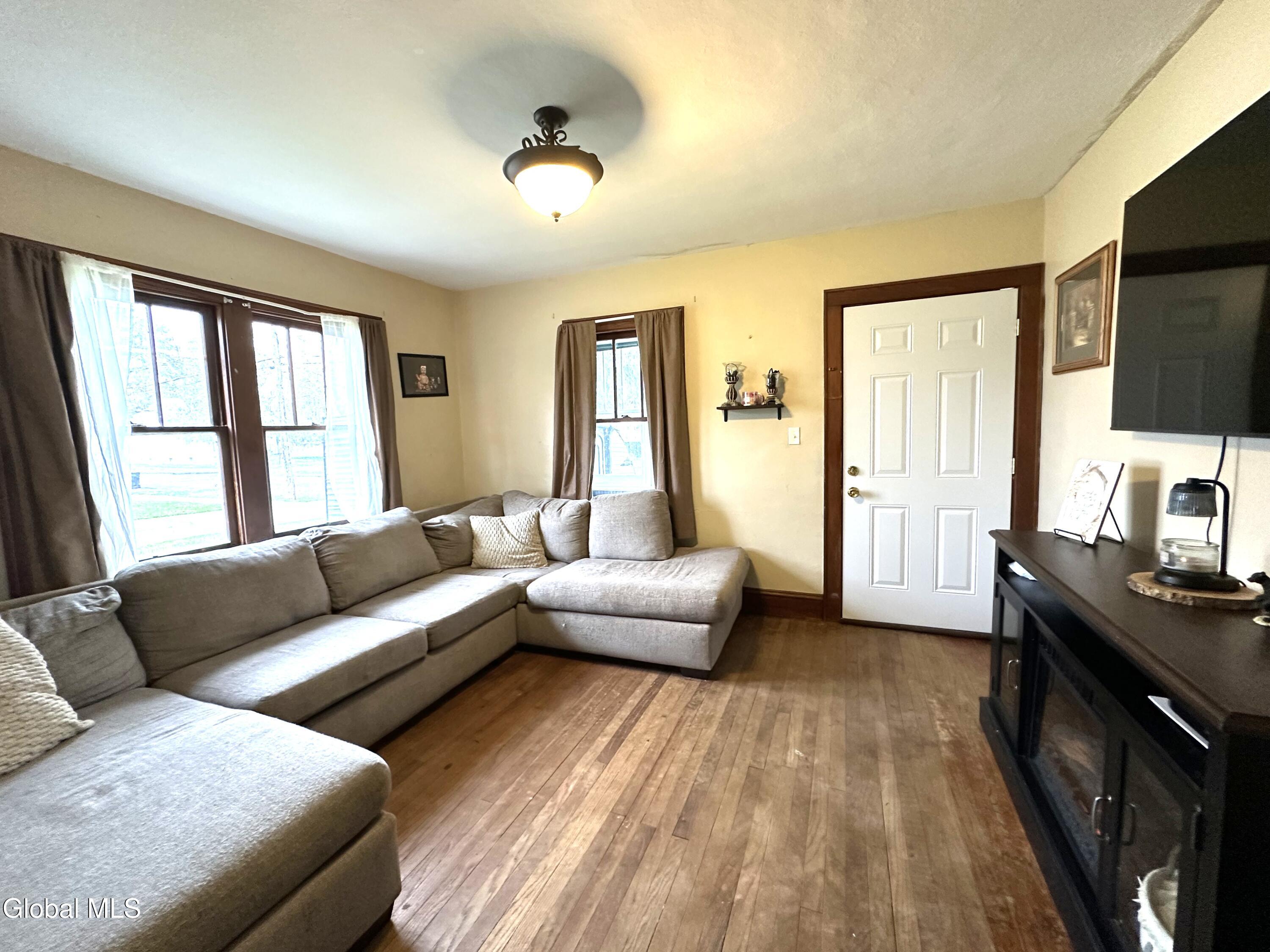 348 Fourth Avenue Frankfort NY 13340