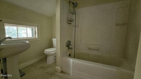 1129 New York 295 East Chatham NY 12060