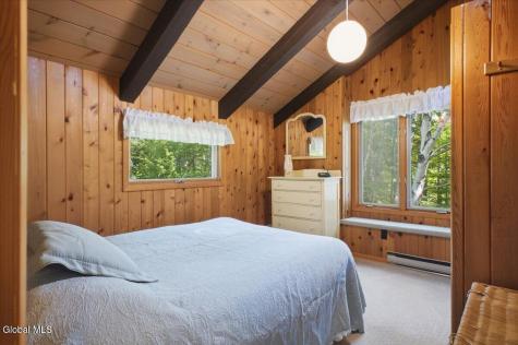 3 Lakeview Lane North River NY 12856