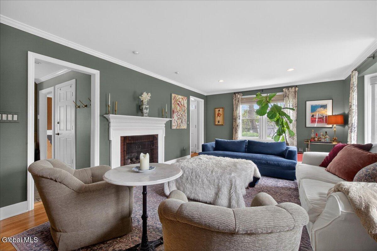125 Brunswick Road Troy NY 12180