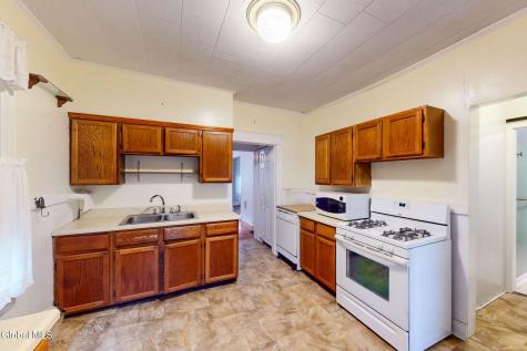 10 Catalpa Drive Albany NY 12209
