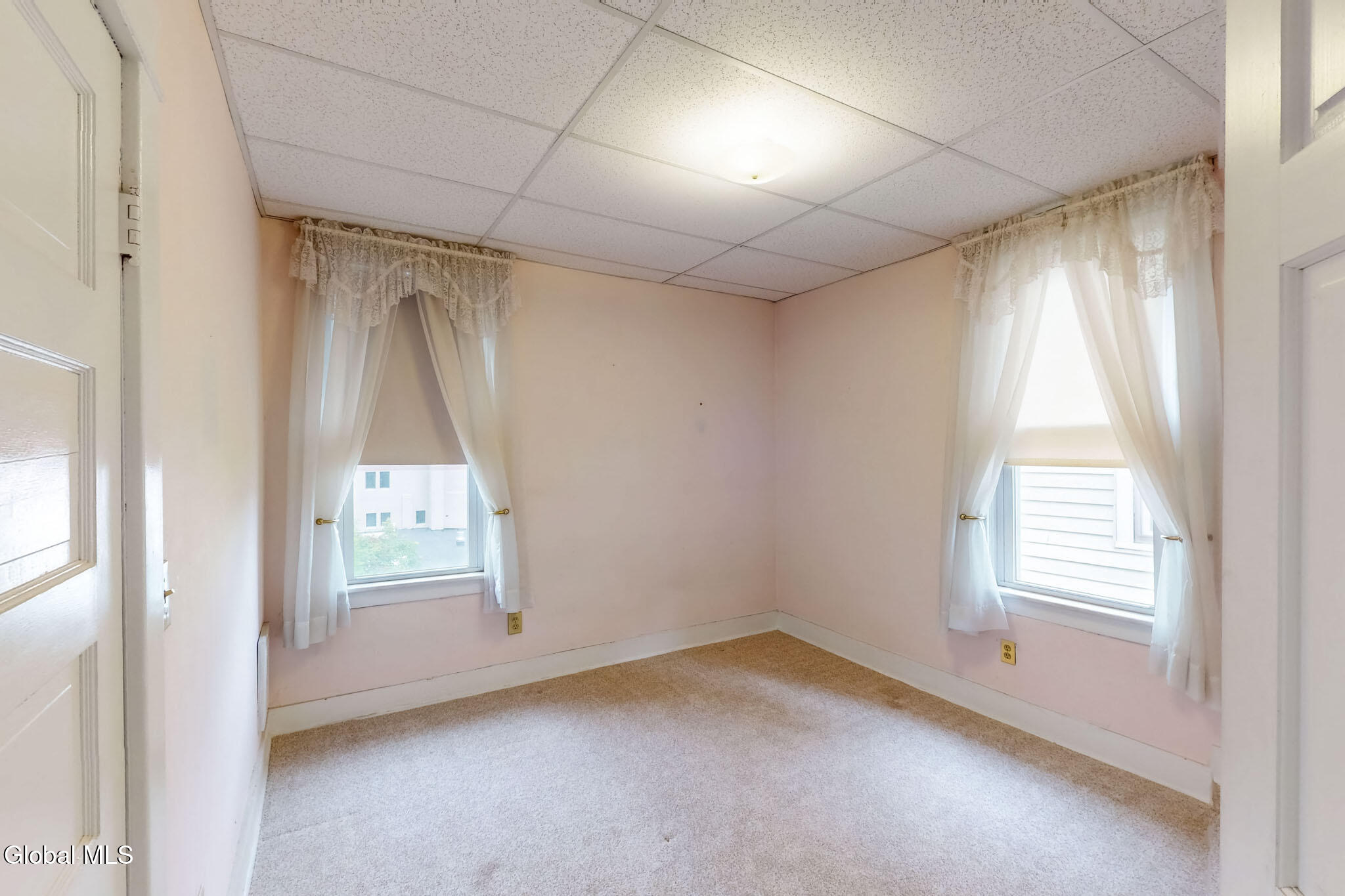 10 Catalpa Drive Albany NY 12209