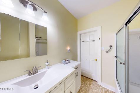 10 Catalpa Drive Albany NY 12209
