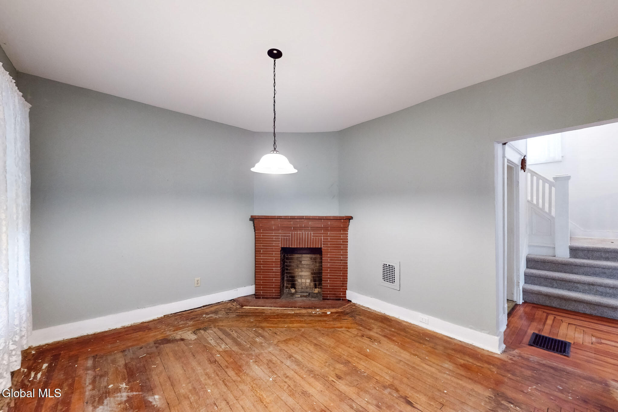 10 Catalpa Drive Albany NY 12209