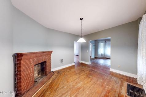 10 Catalpa Drive Albany NY 12209