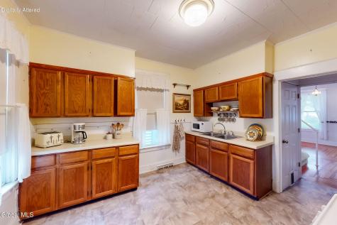 10 Catalpa Drive Albany NY 12209