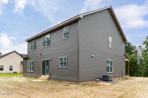 131 Hetcheltown Road Schenectady NY 12302