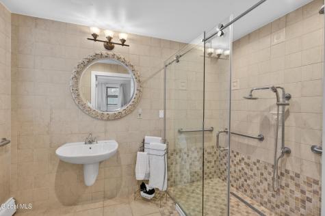 2684 Ny-296 Hunter NY 12442