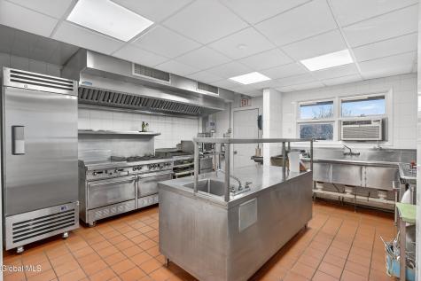 2684 Ny-296 Hunter NY 12442