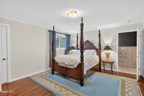 2684 Ny-296 Hunter NY 12442