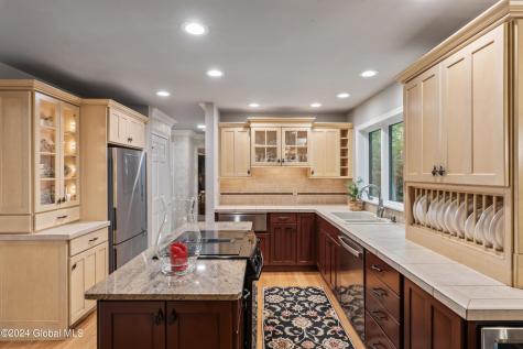 37 Berkshire Drive W Clifton Park NY 12065