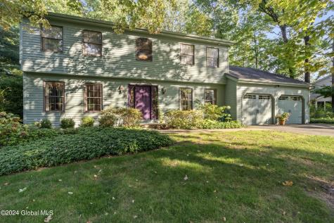 37 Berkshire Drive W Clifton Park NY 12065