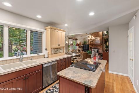 37 Berkshire Drive W Clifton Park NY 12065