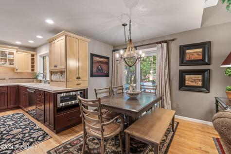 37 Berkshire Drive W Clifton Park NY 12065