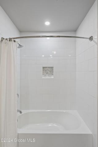 37 Berkshire Drive W Clifton Park NY 12065