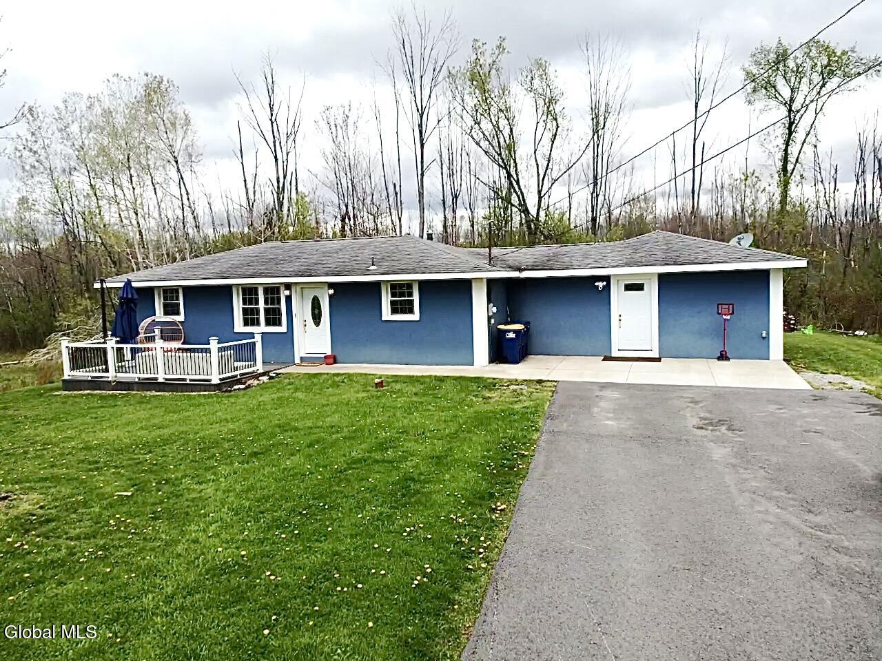 6847 W Carter Road Westmoreland NY 13490