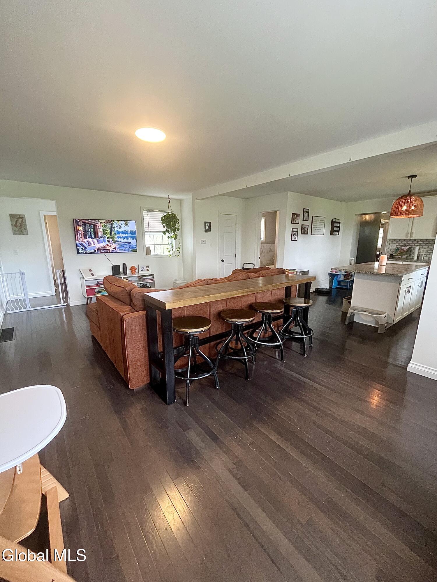 6847 W Carter Road Westmoreland NY 13490