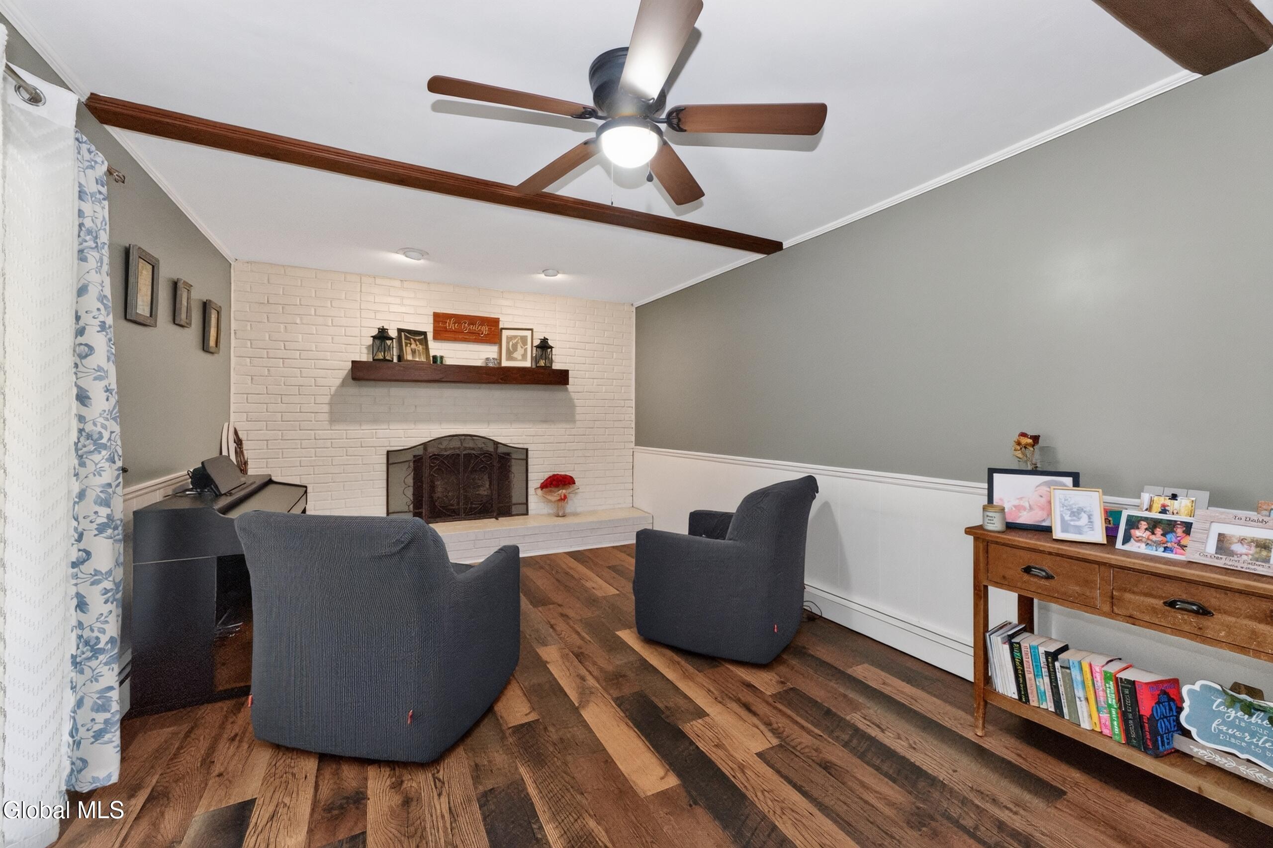 22 Wagon Wheel Lane Glenville NY 12302
