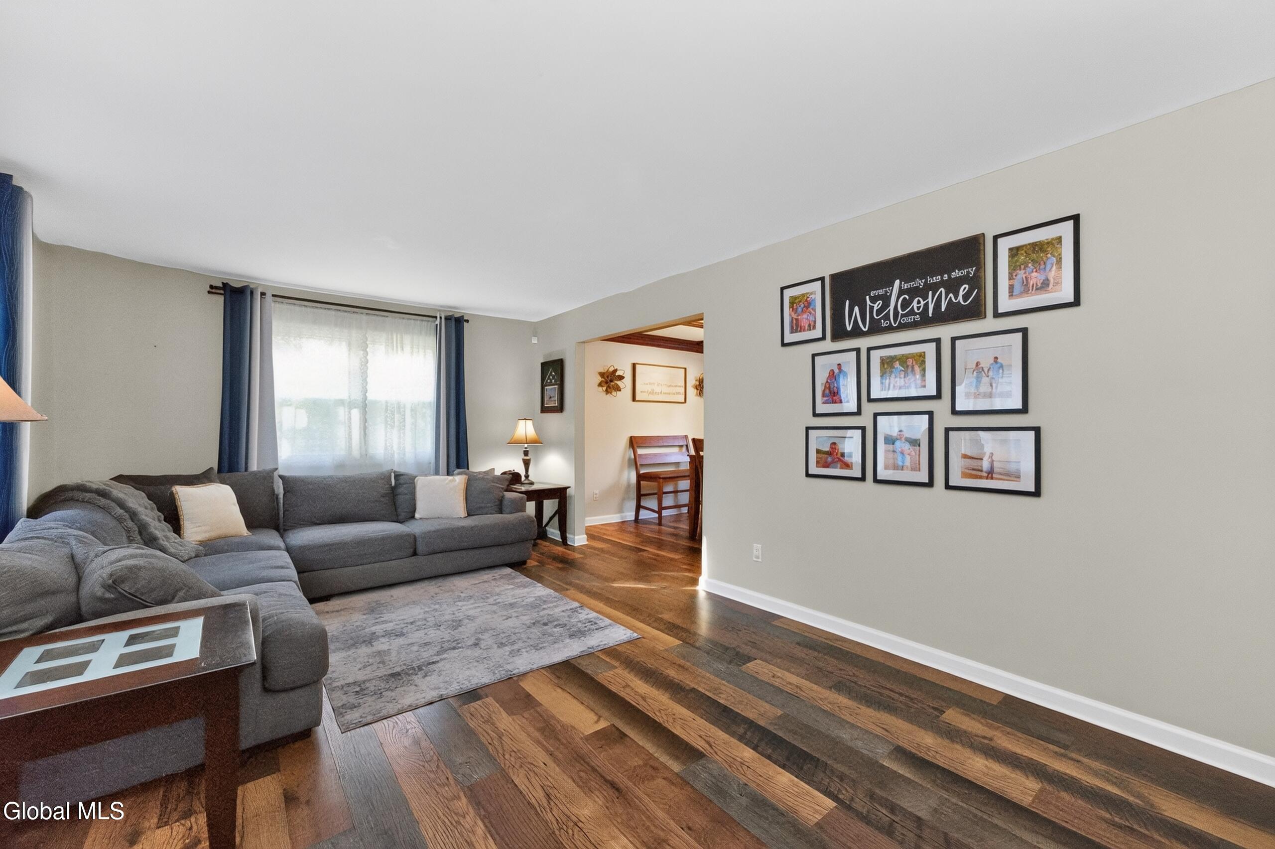 22 Wagon Wheel Lane Glenville NY 12302