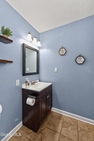 22 Wagon Wheel Lane Glenville NY 12302