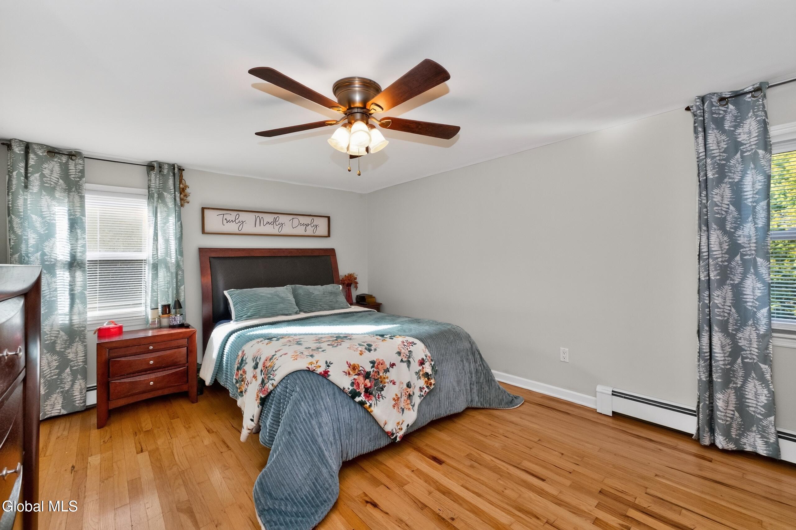 22 Wagon Wheel Lane Glenville NY 12302