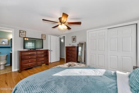 22 Wagon Wheel Lane Glenville NY 12302