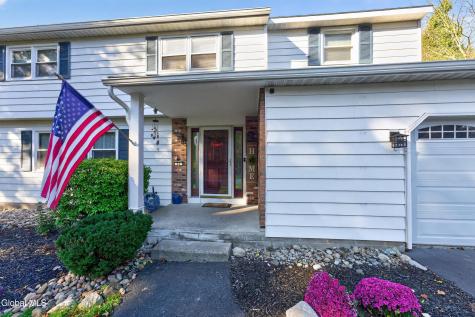 22 Wagon Wheel Lane Glenville NY 12302