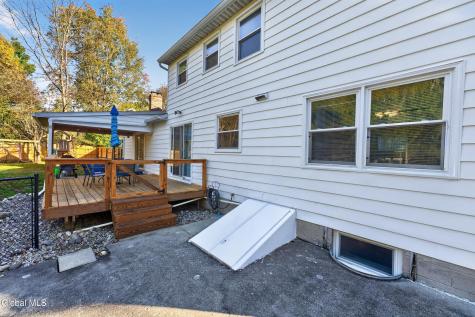 22 Wagon Wheel Lane Glenville NY 12302